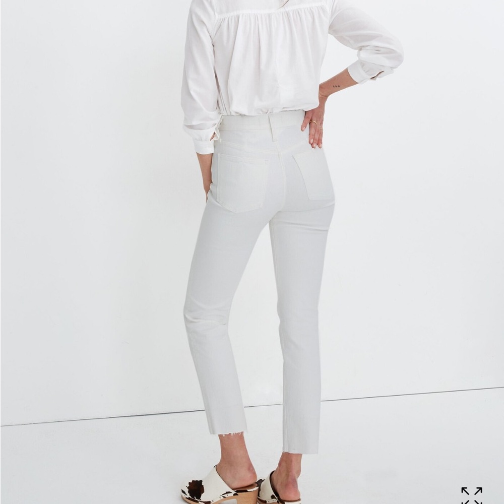 Hi Rise Straight Leg Ankle Length Jeans With Raw Hem The Perfect Vintage Jean - Picture 2 of 14